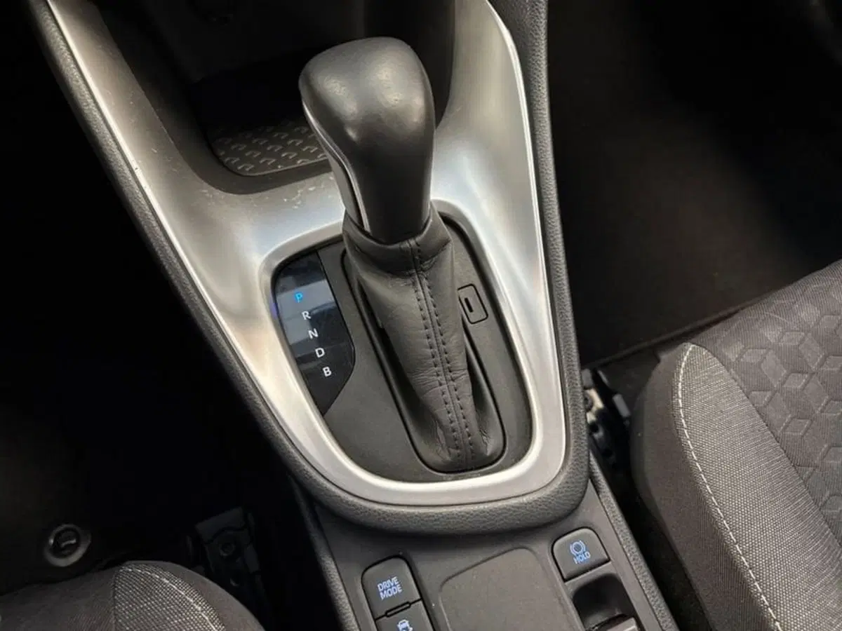 Toyota Yaris usata a Prato (20)