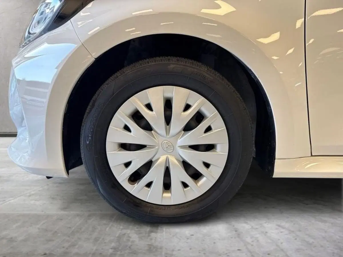 Toyota Yaris usata a Prato (7)