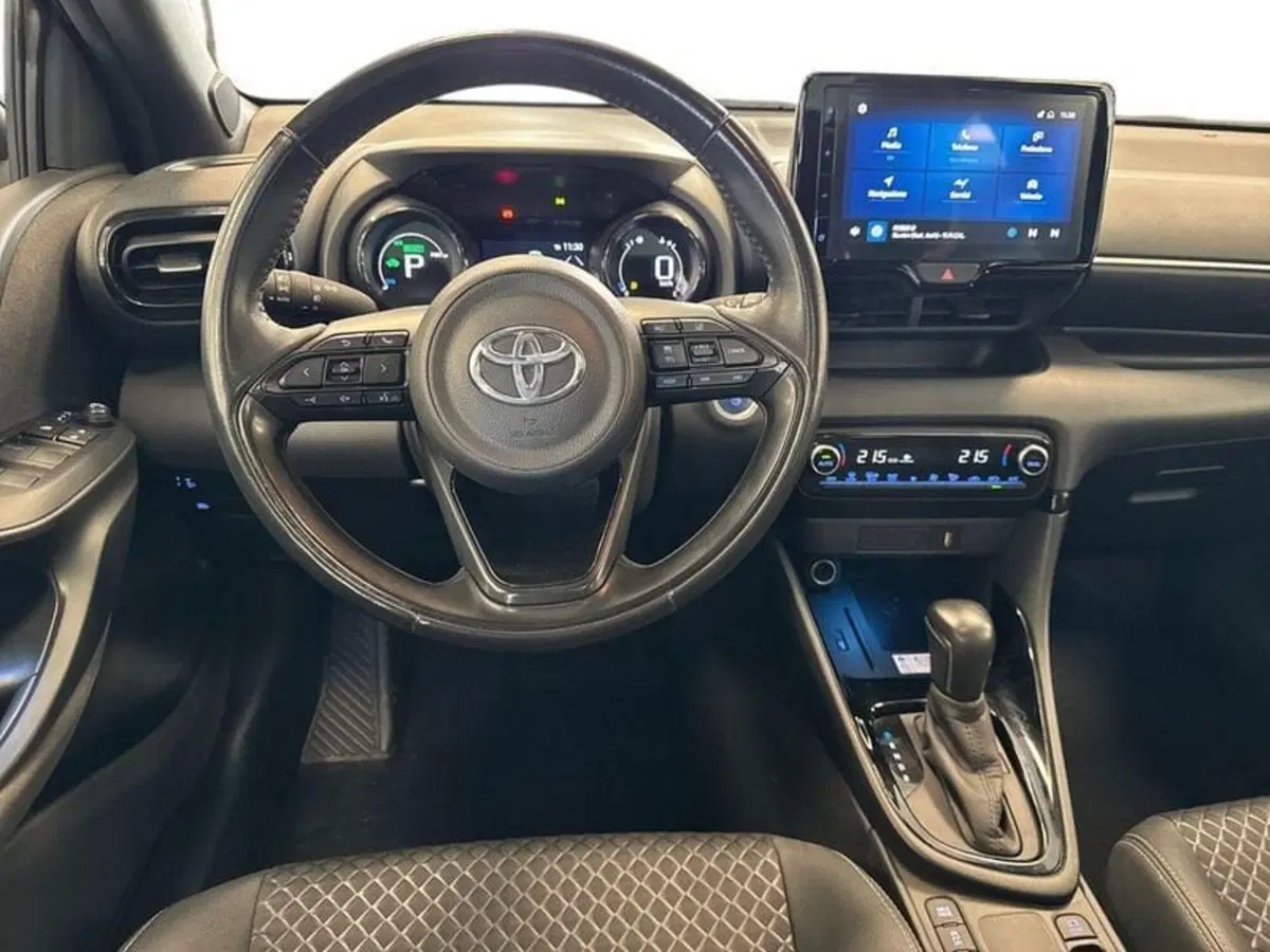 Toyota Yaris usata a Prato (11)