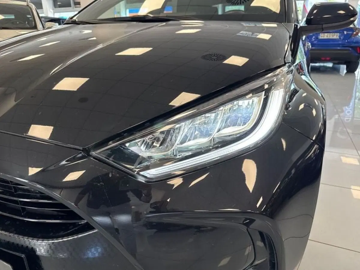 Toyota Yaris usata a Prato (8)
