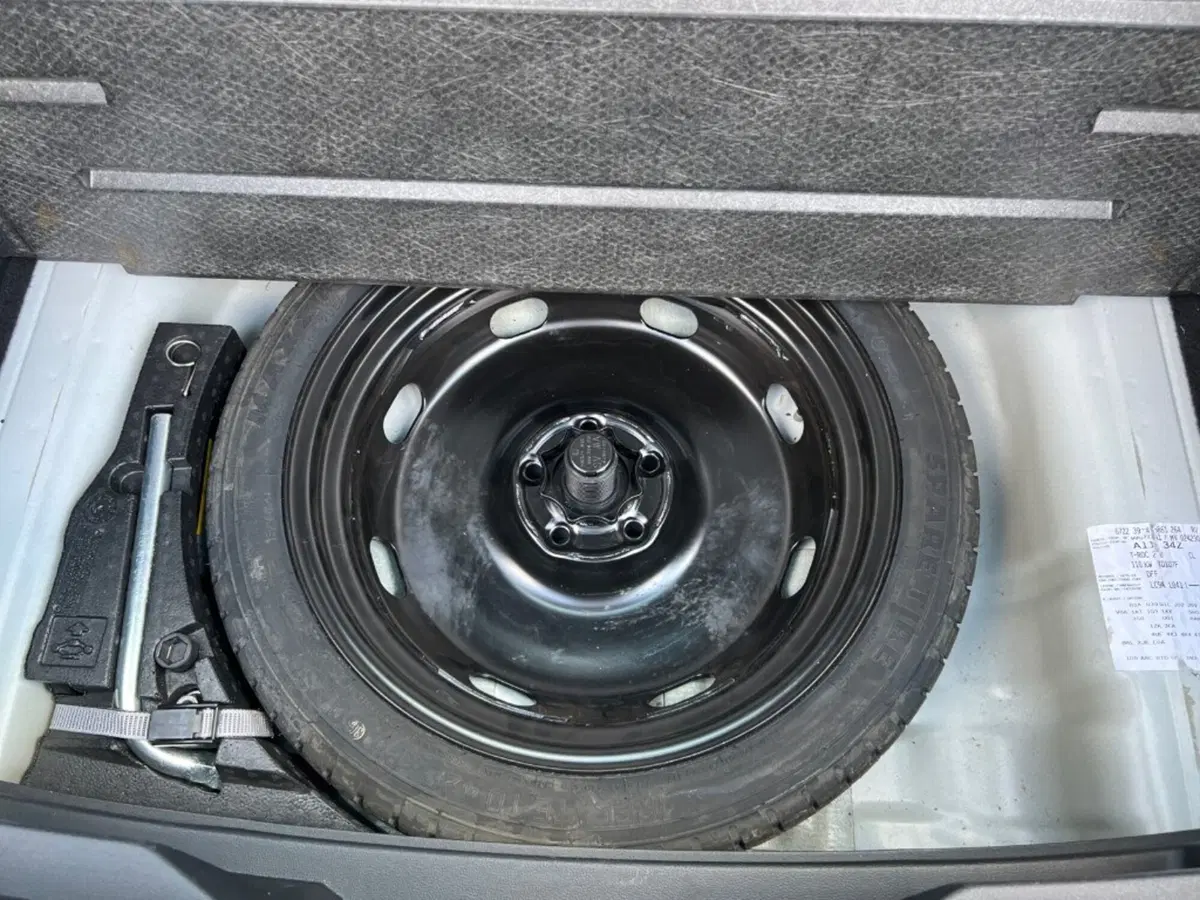 Volkswagen T-Roc usata a Verona (9)