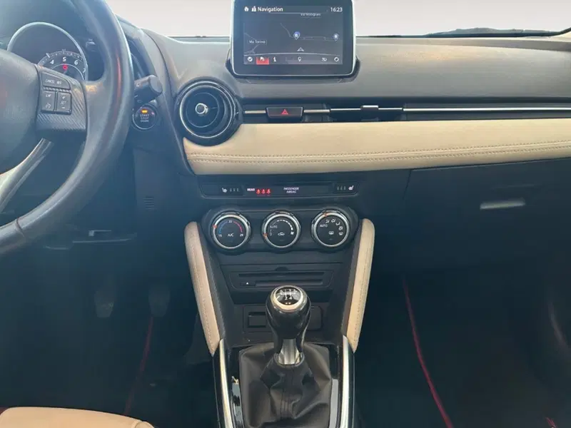 Mazda Mazda2 usata a Verona (12)