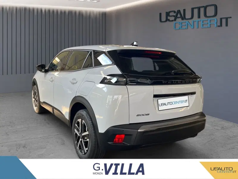 Peugeot 2008 nuova a Monza e Brianza (5)