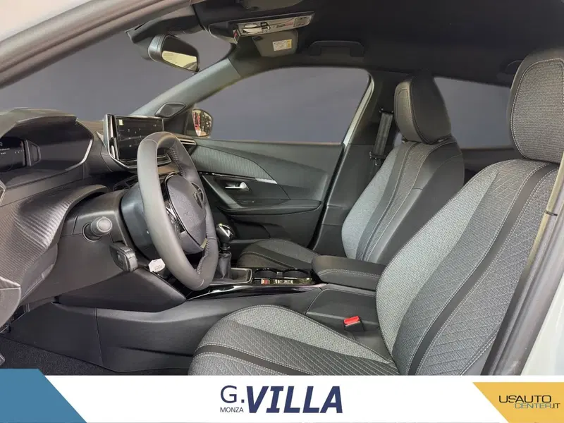 Peugeot 2008 nuova a Monza e Brianza (13)