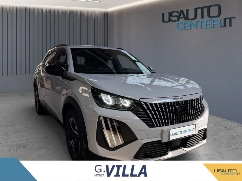 Peugeot 2008 nuova a Monza e Brianza (2)