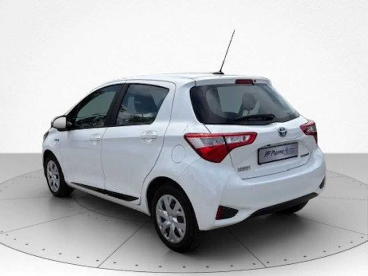 Toyota Yaris usata a Macerata (3)