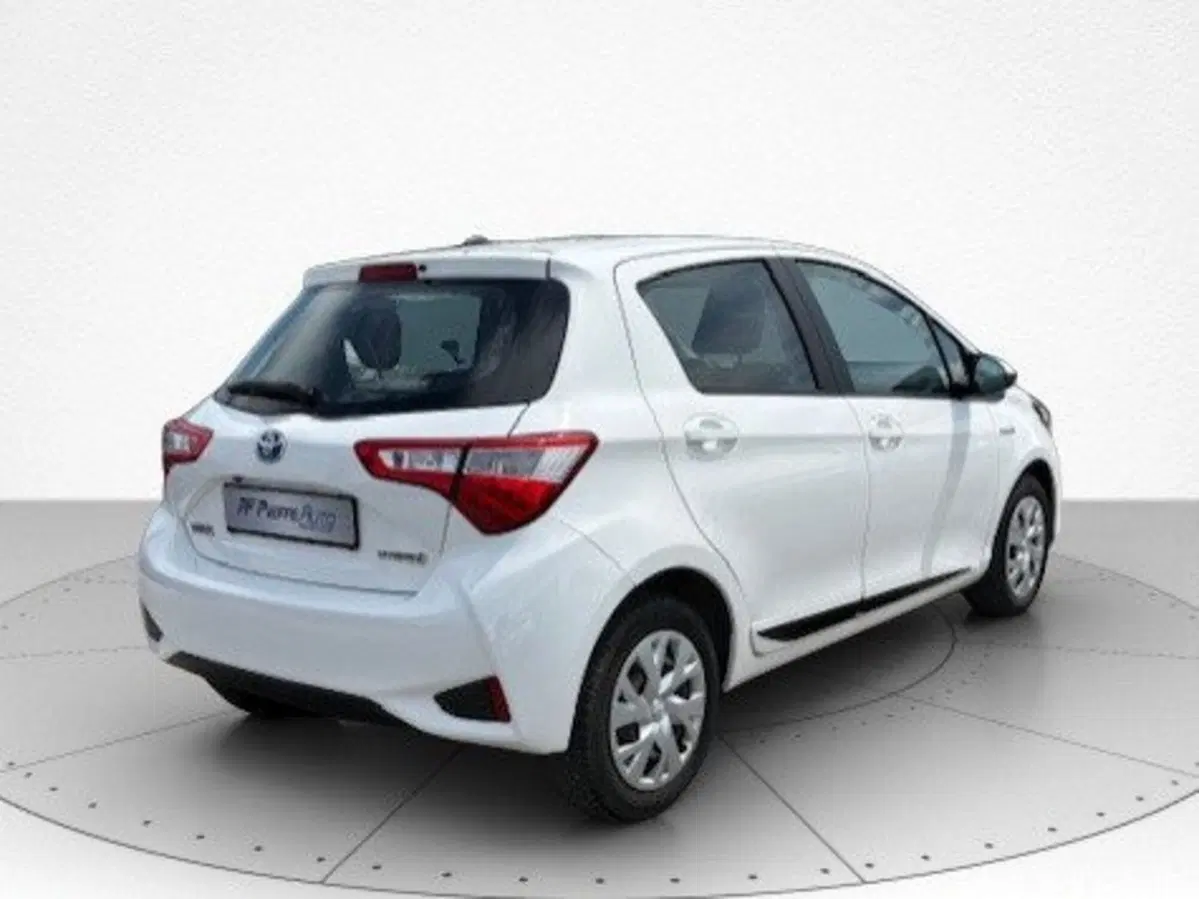 Toyota Yaris usata a Macerata (4)