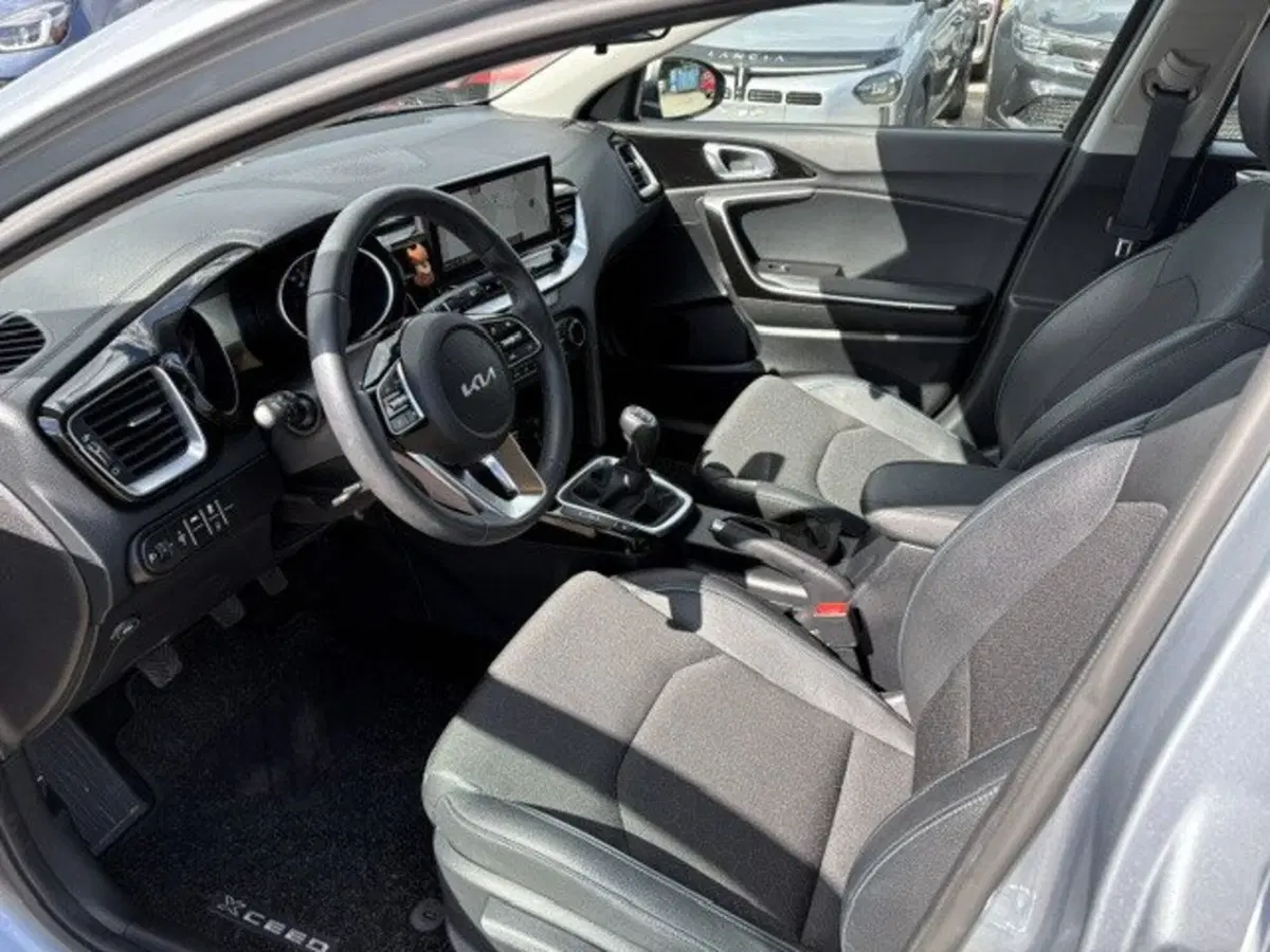 Kia XCeed usata a Macerata (10)