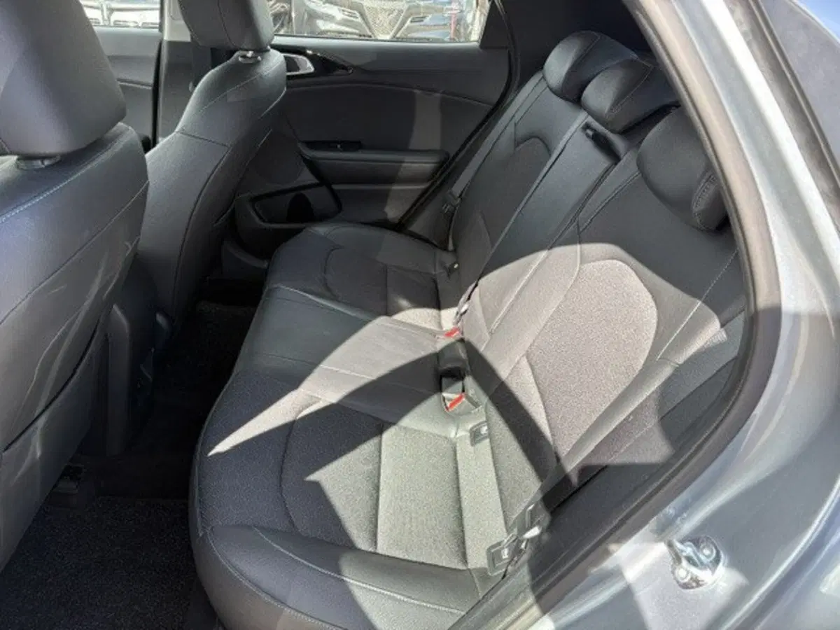 Kia XCeed usata a Macerata (12)