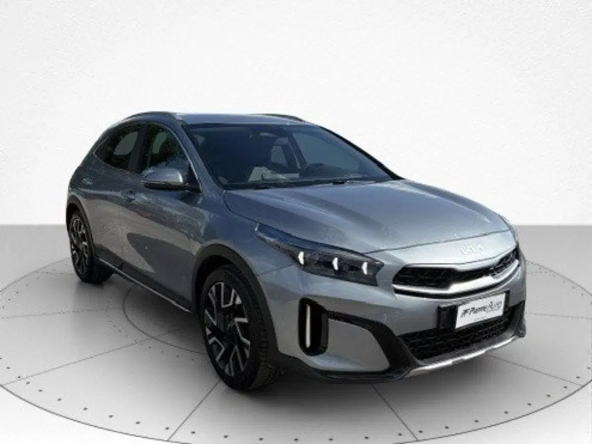 Kia XCeed usata a Macerata (2)