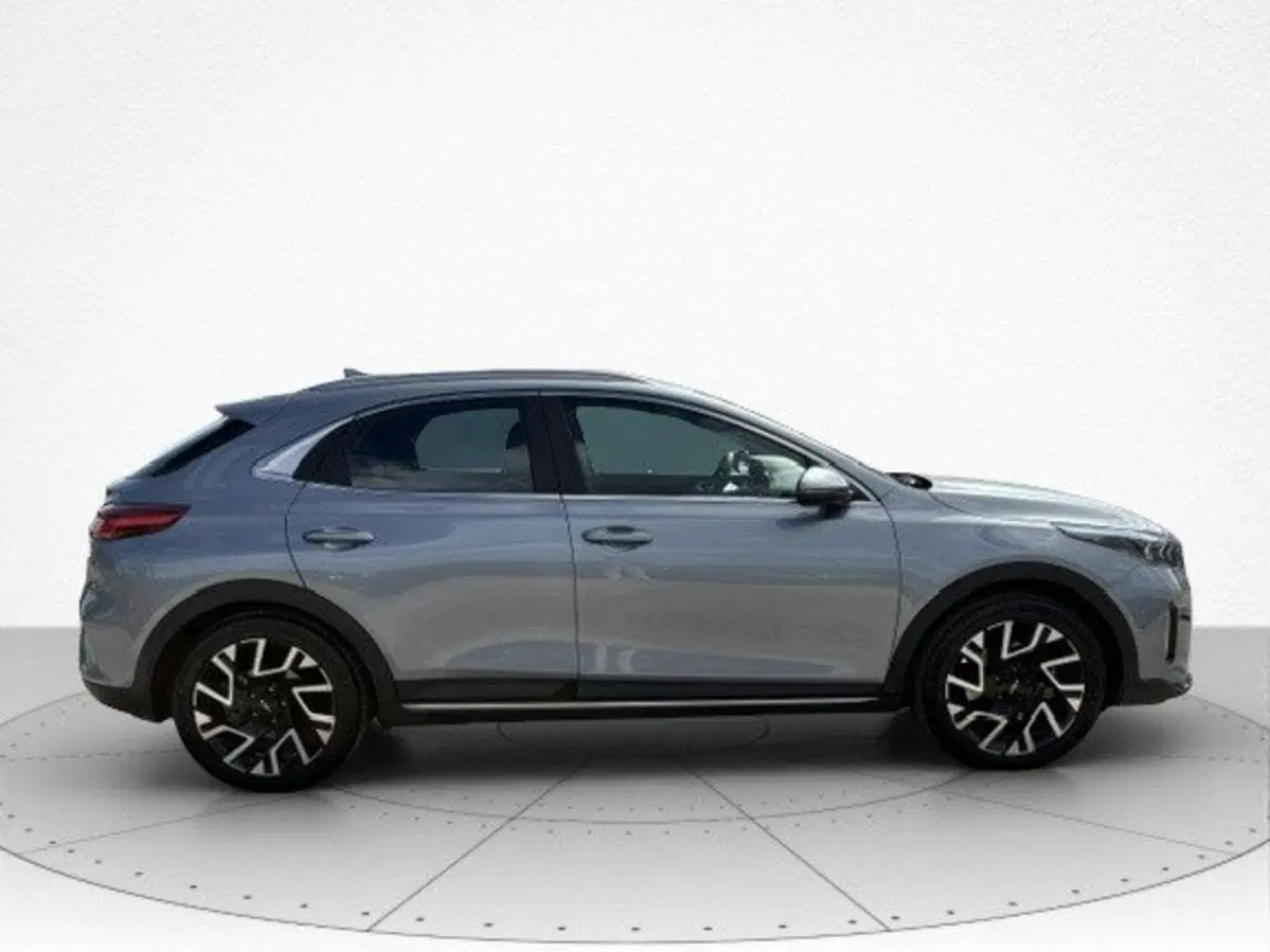 Kia XCeed usata a Macerata (8)