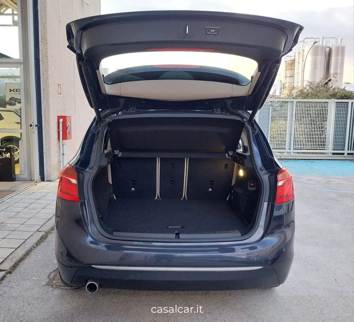 BMW Serie 2 Active Tourer usata a Salerno (9)