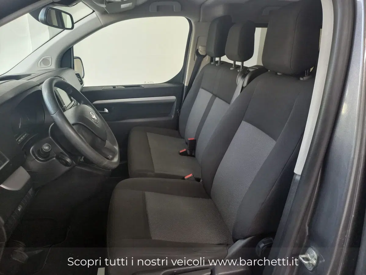 Toyota Proace Verso usata a Brescia (7)