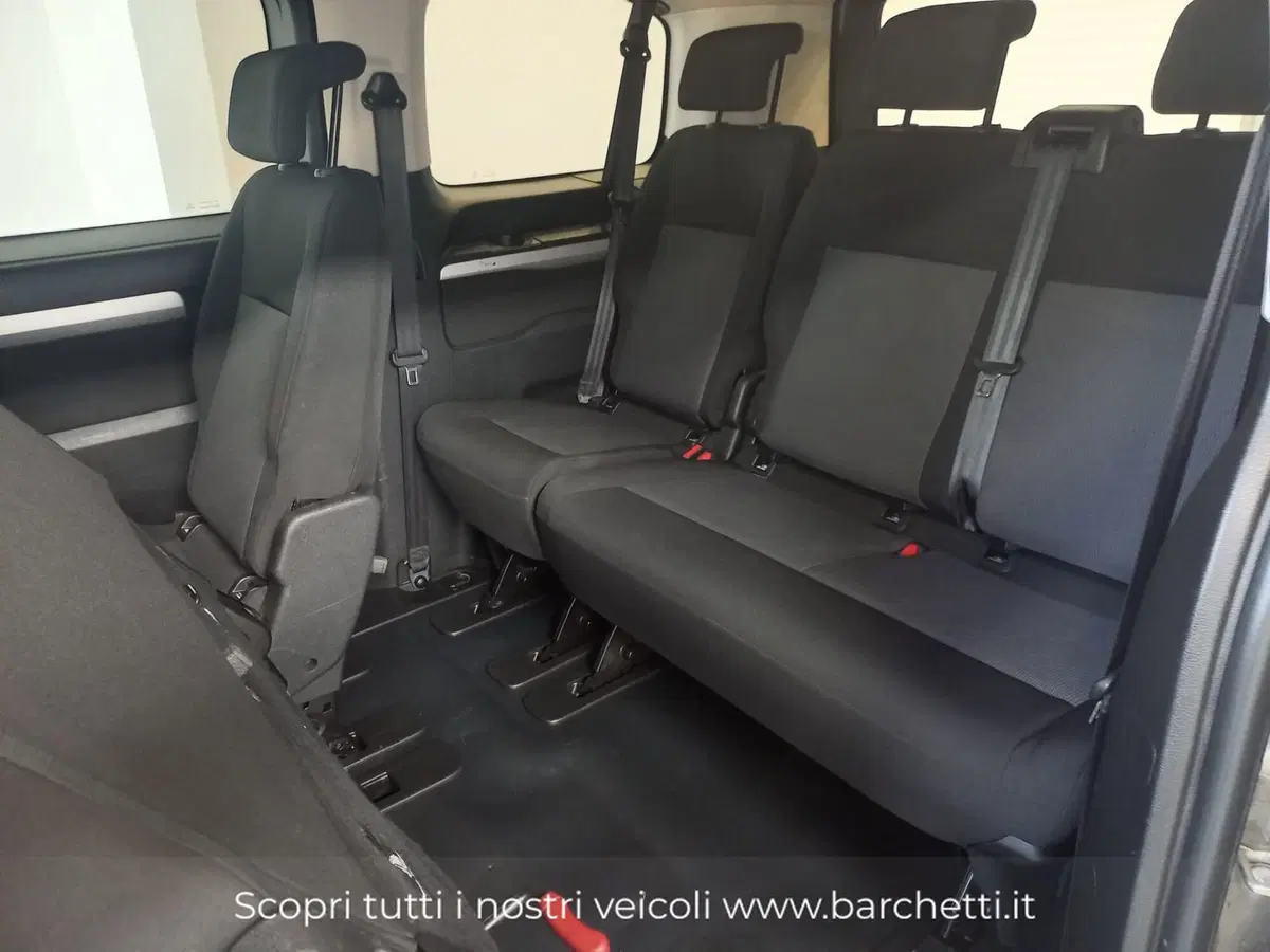 Toyota Proace Verso usata a Brescia (9)