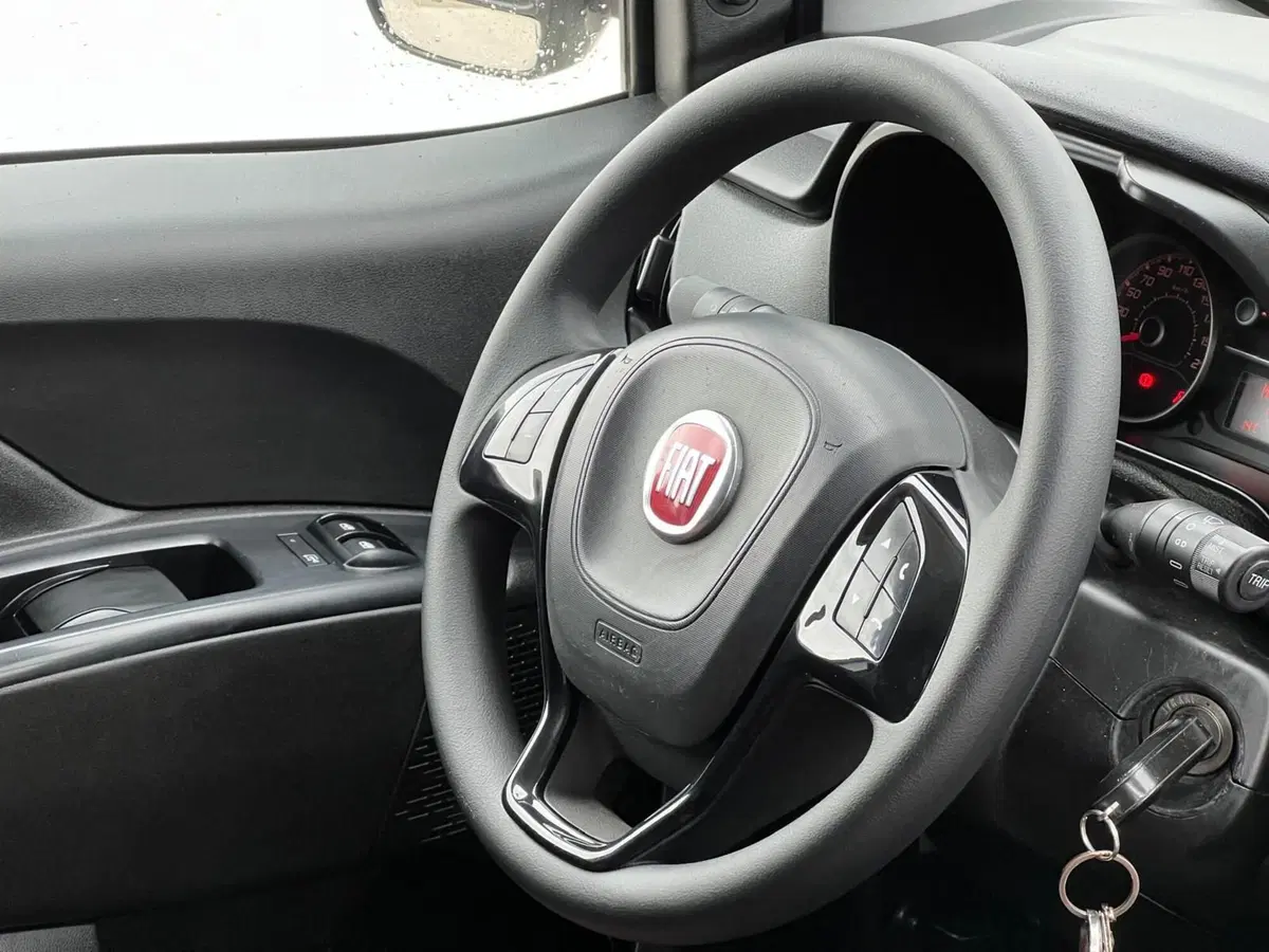 Fiat Doblò Furgone usata a Matera (16)