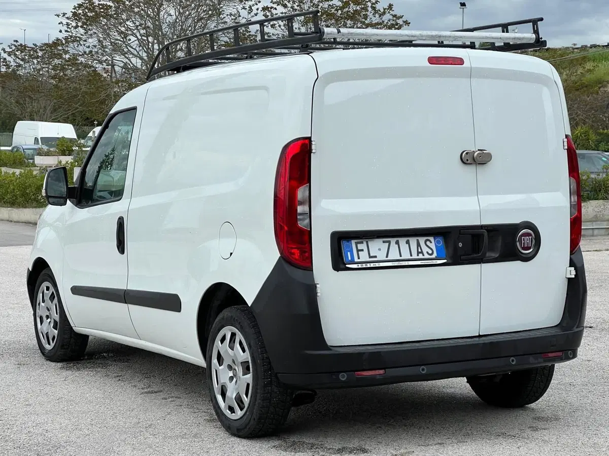 Fiat Doblò Furgone usata a Matera (8)