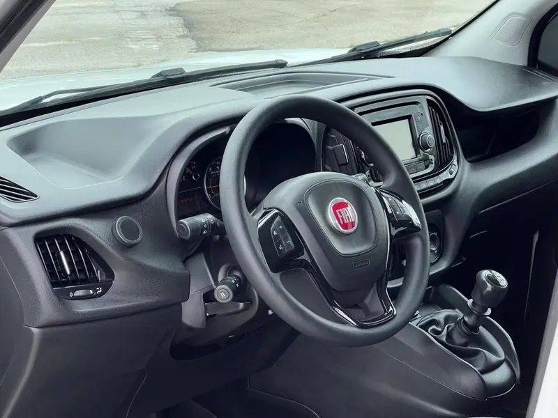 Fiat Doblò usata a Matera (12)