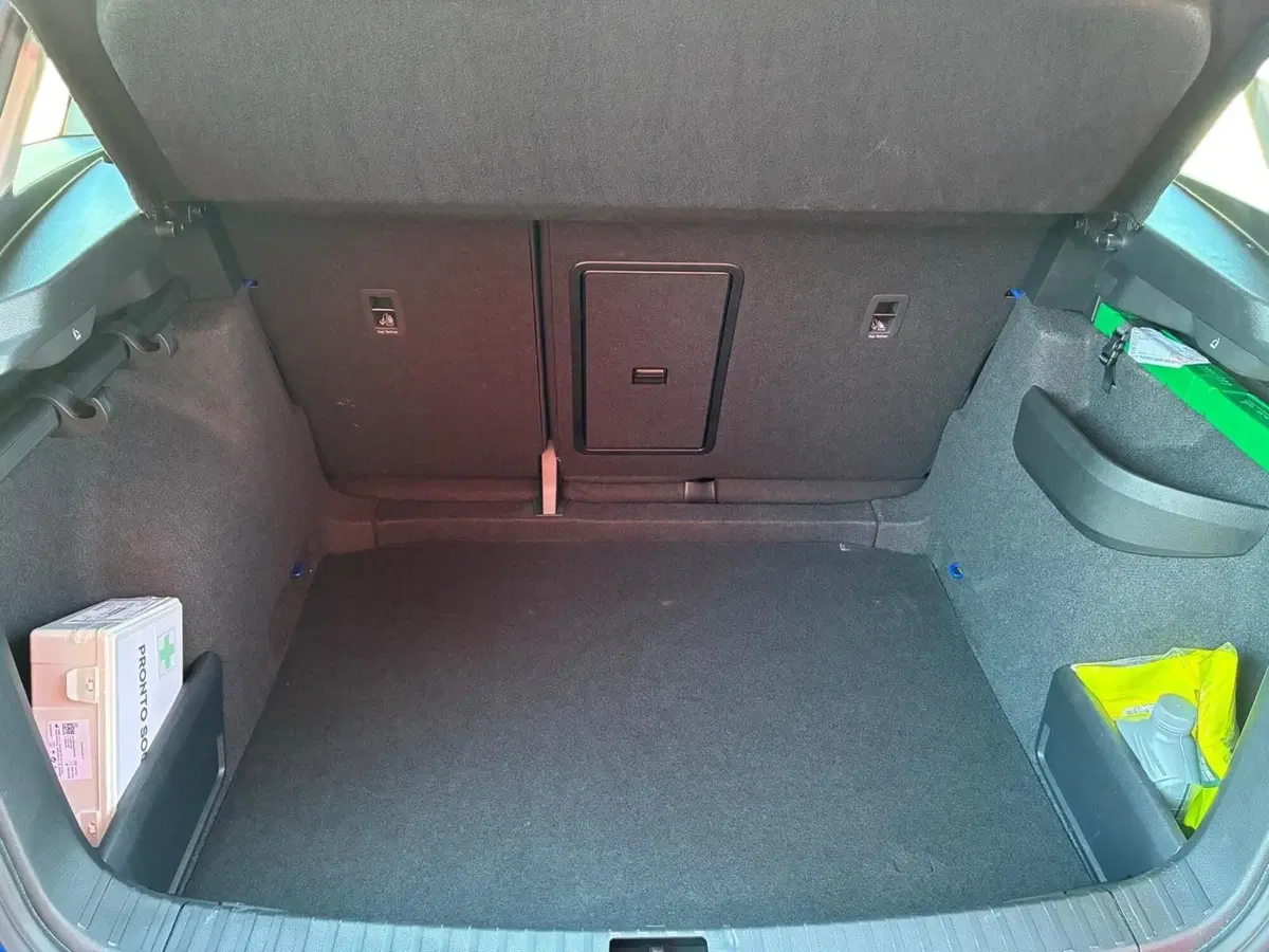 Skoda Karoq nuova a Pistoia (11)