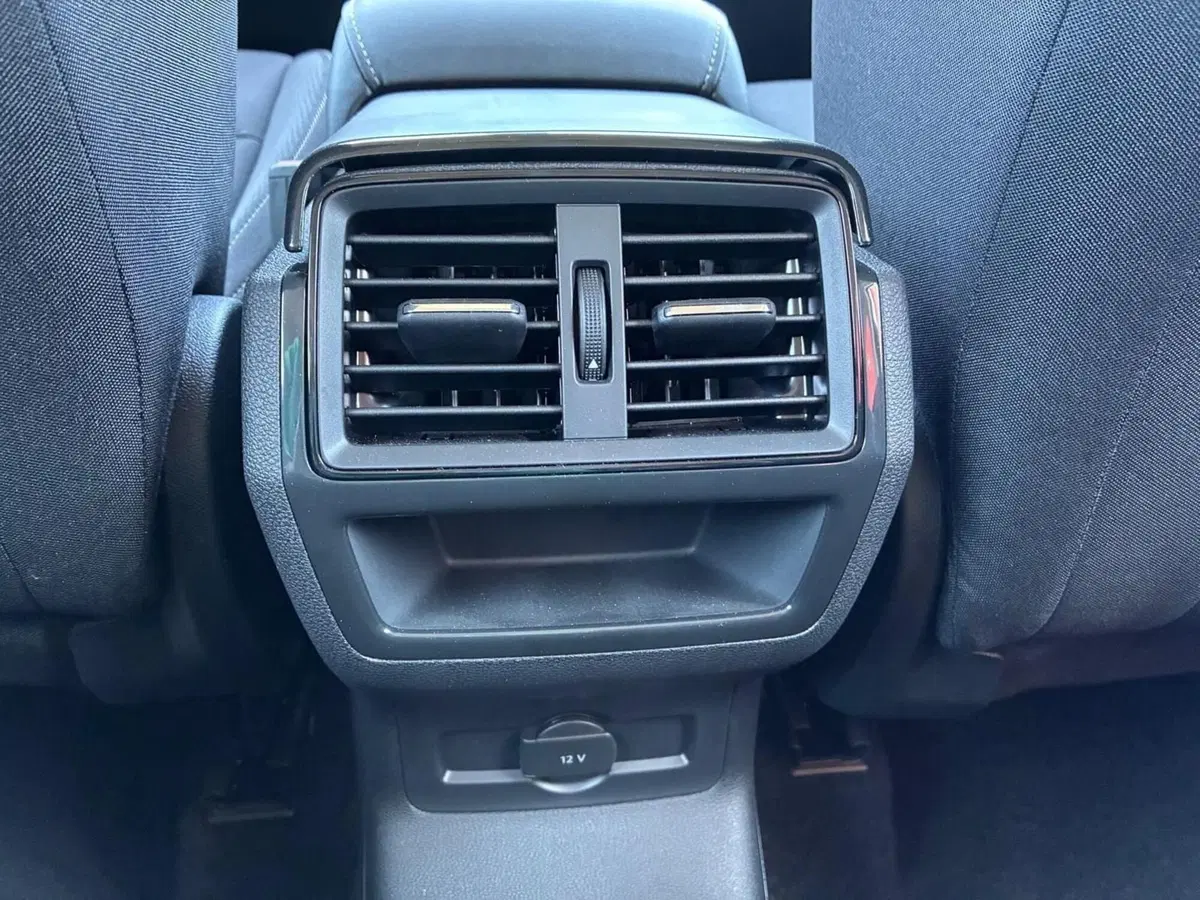 Skoda Karoq nuova a Pistoia (13)