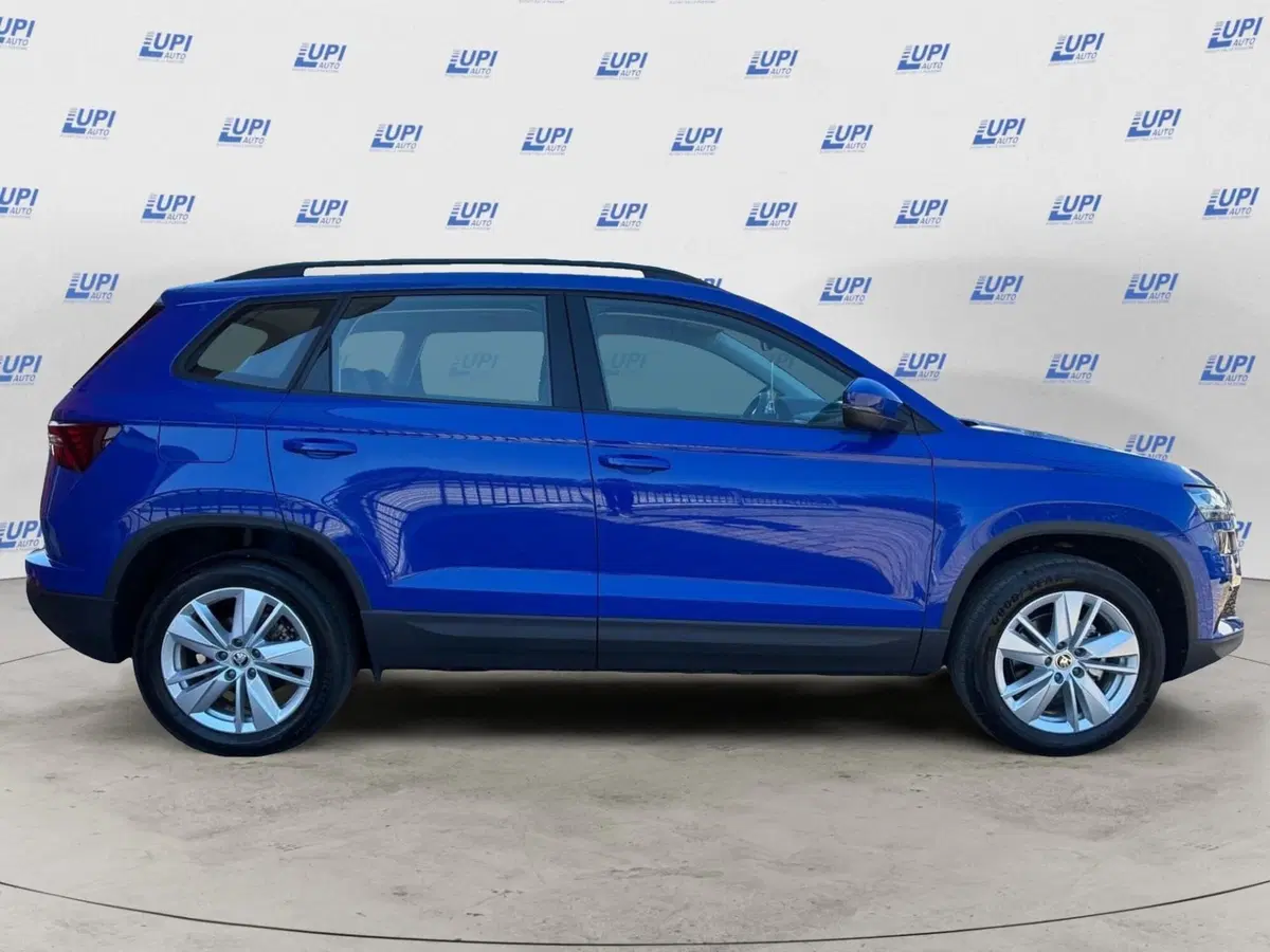 Skoda Karoq nuova a Pistoia (3)