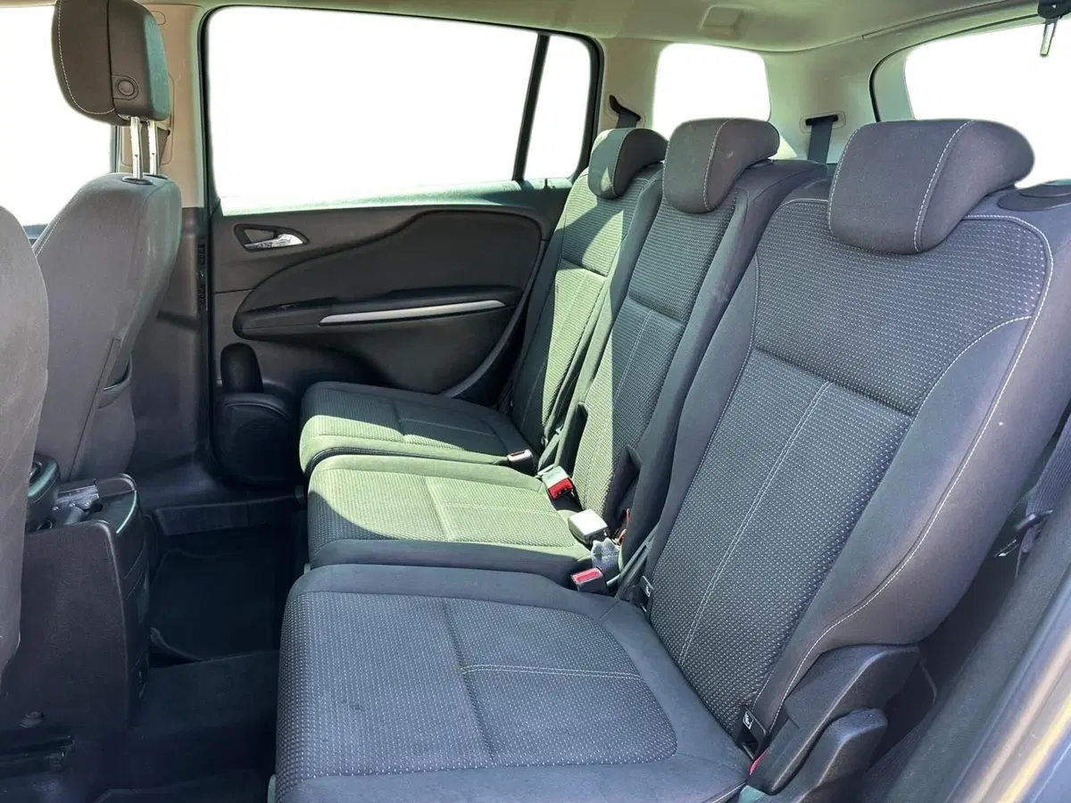 Opel Zafira usata a Pistoia (12)