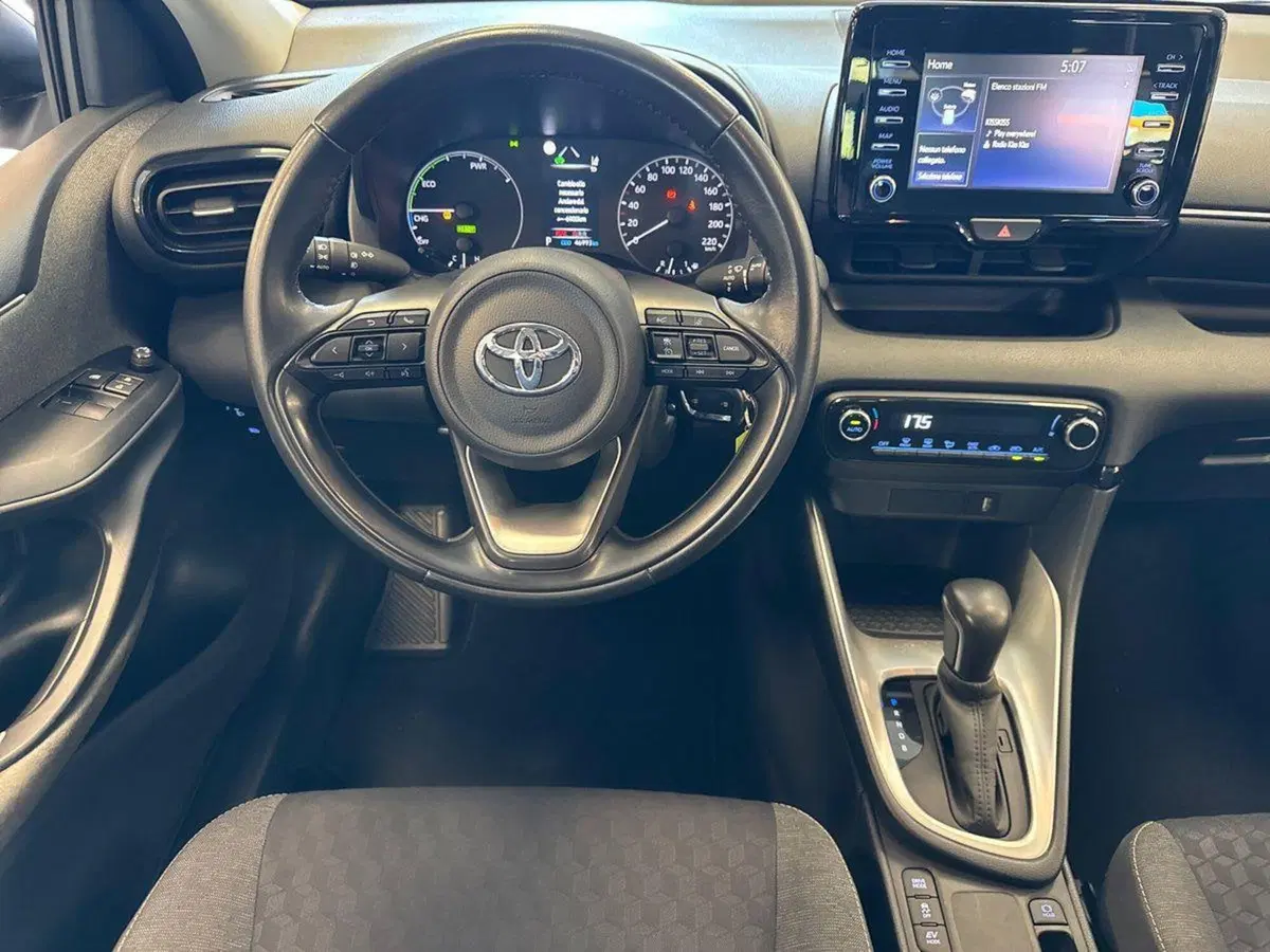 Toyota Yaris usata a Prato (10)