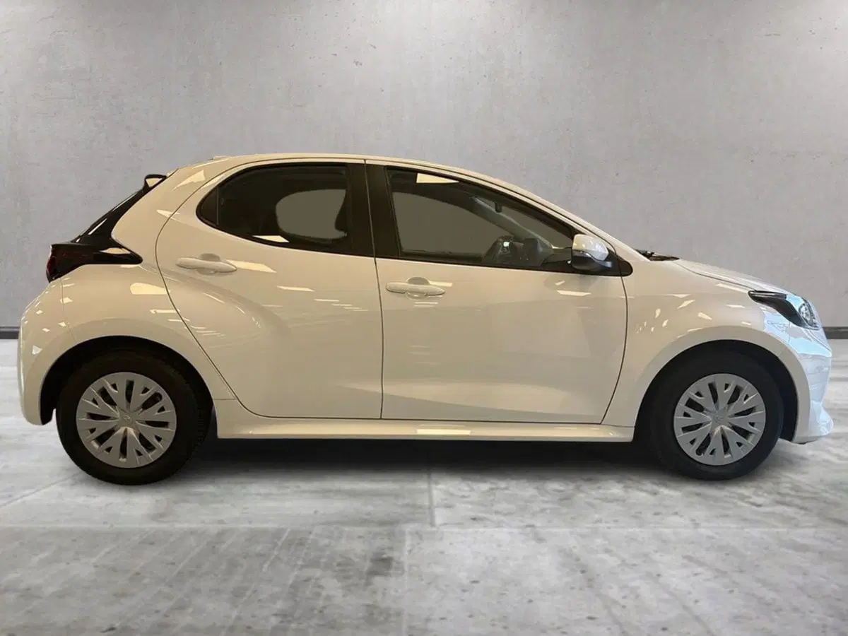 Toyota Yaris usata a Prato (4)