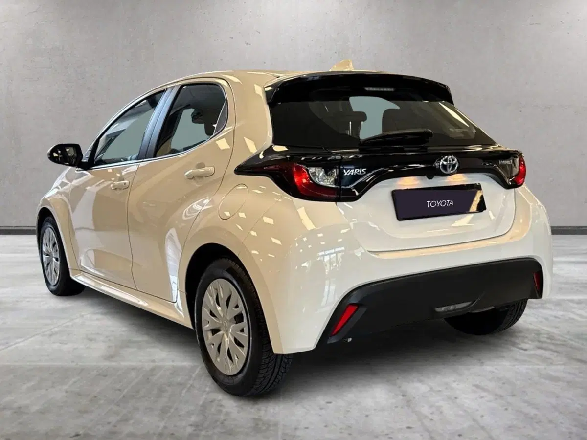 Toyota Yaris usata a Prato (5)