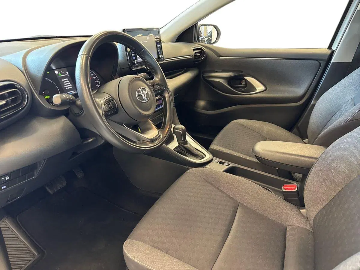 Toyota Yaris usata a Prato (9)