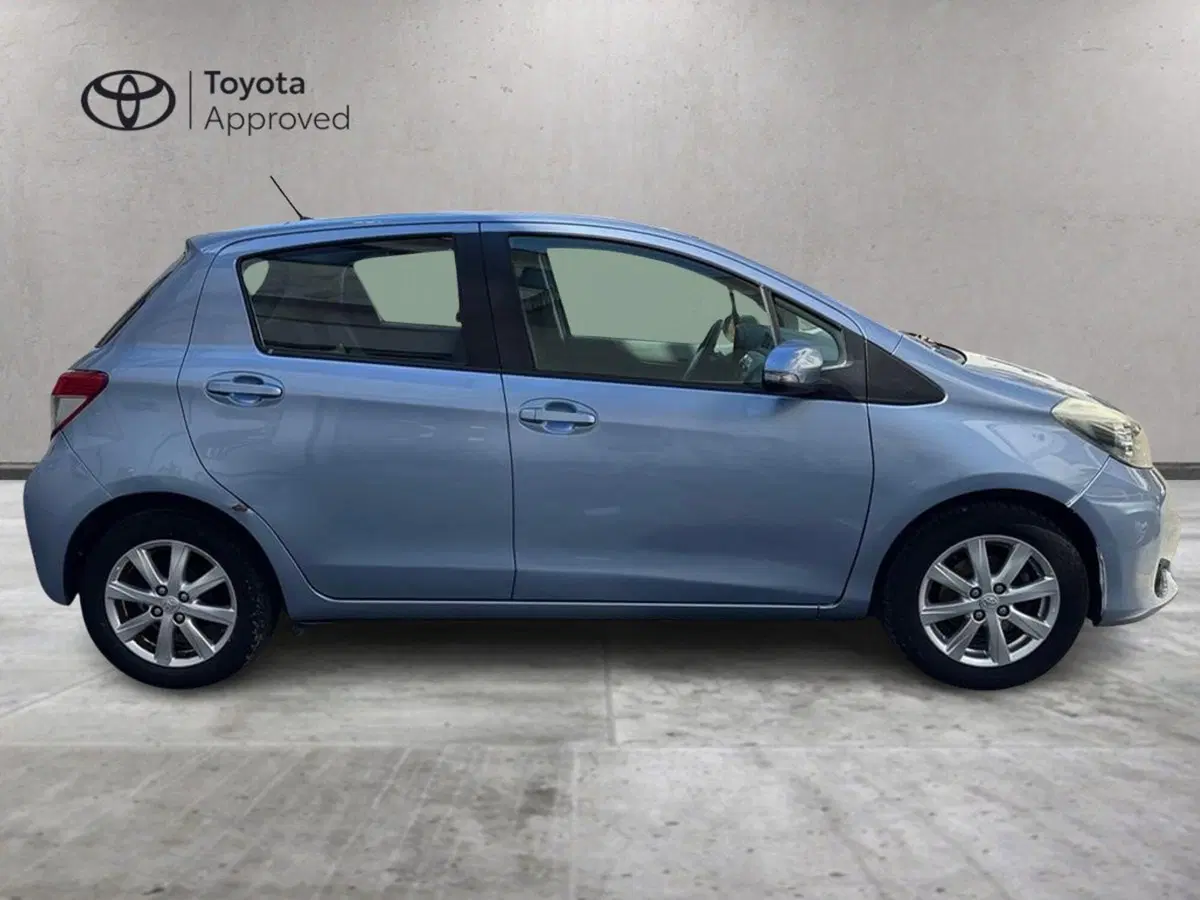 Toyota Yaris usata a Prato (5)