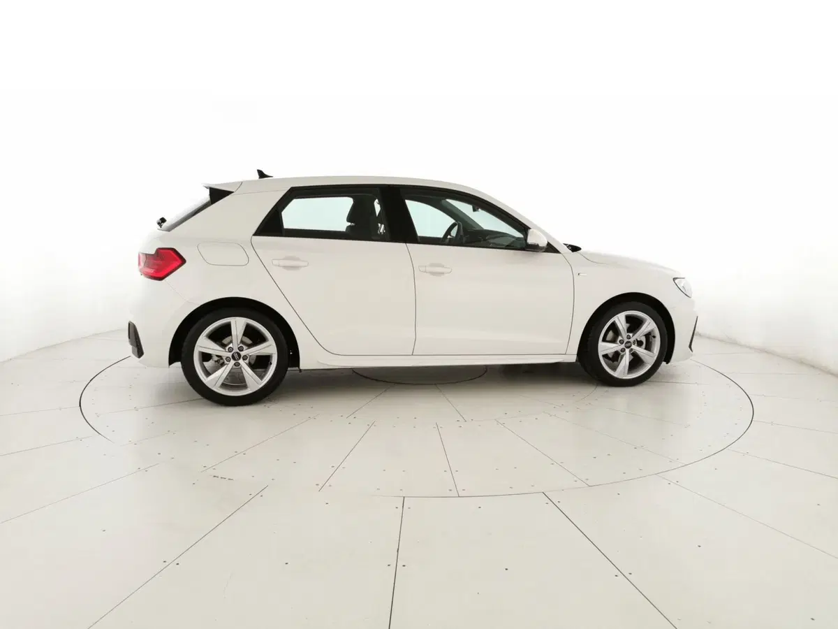 Audi A1 Sportback usata a Chieti (4)
