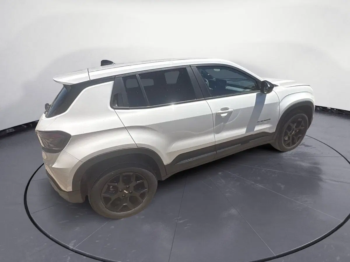 Jeep Avenger nuova a Agrigento (7)