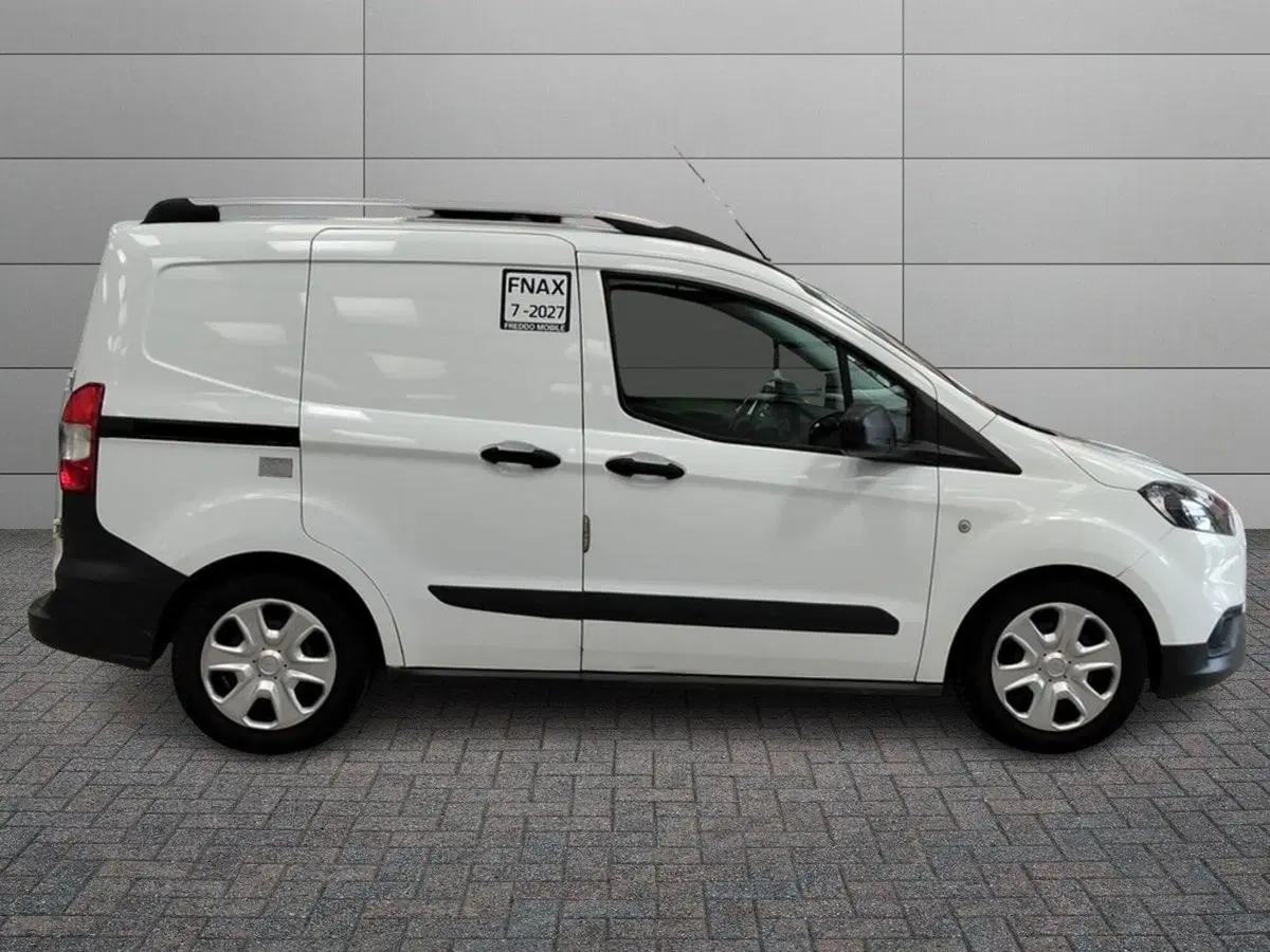 Ford Transit Courier usata a Roma (3)