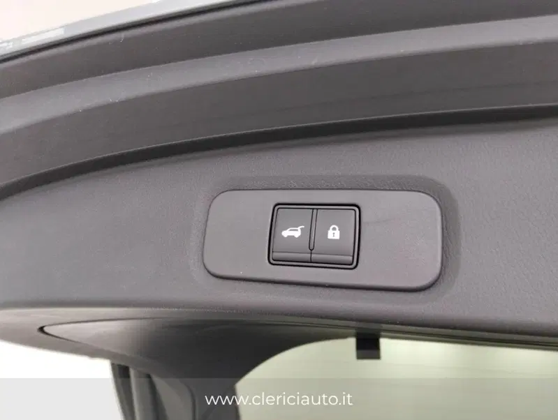 Nissan Qashqai usata a Como (19)