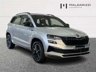 Skoda Karoq 2.0 tdi Sportline 150cv dsg del 2025 usata a Trani