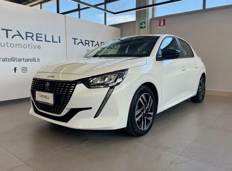 Peugeot 208 usata a Bari (3)
