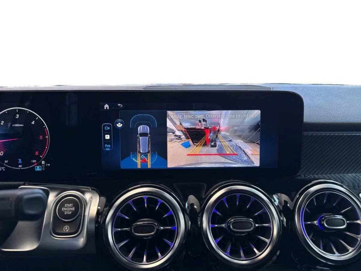 Mercedes-Benz GLB nuova a Rimini (19)