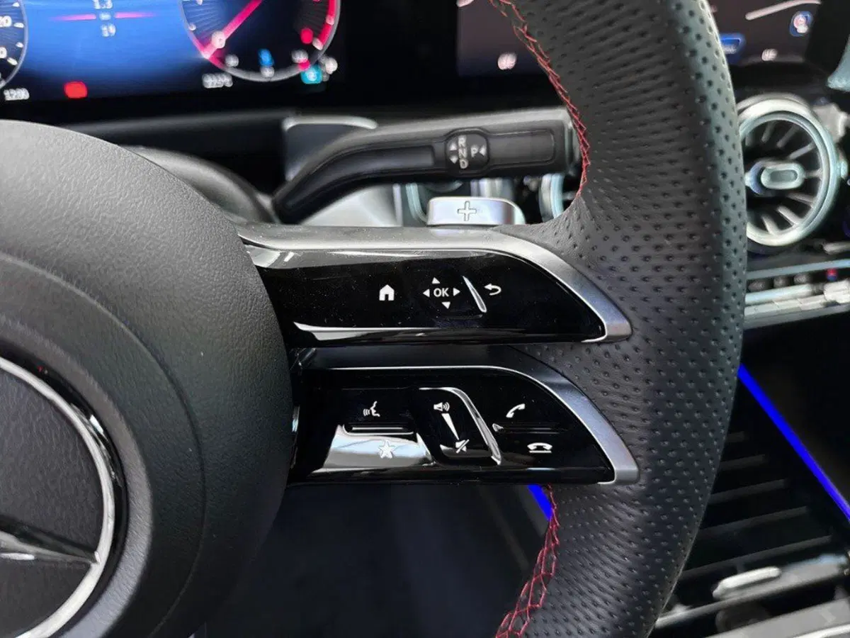 Mercedes-Benz GLB nuova a Rimini (20)