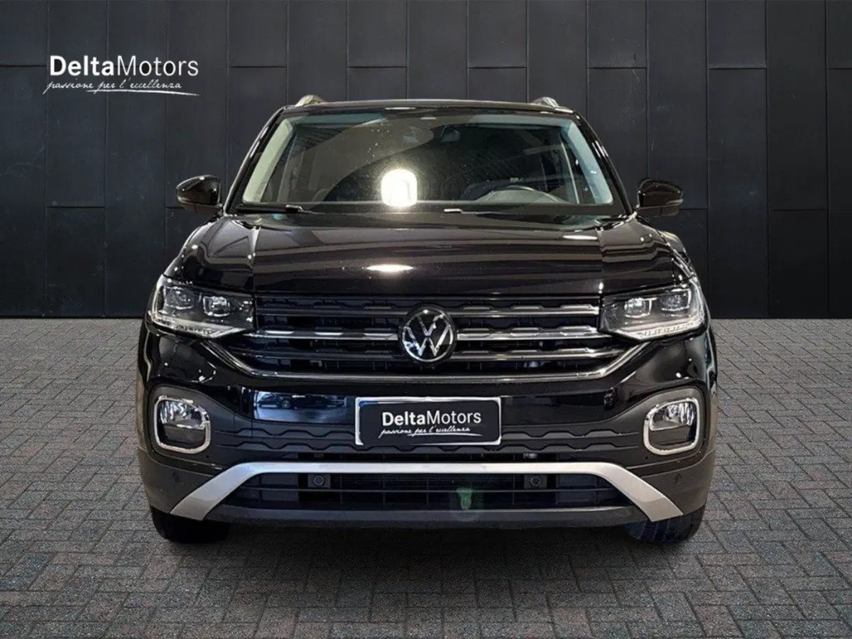 Volkswagen T-Cross usata a Macerata (6)