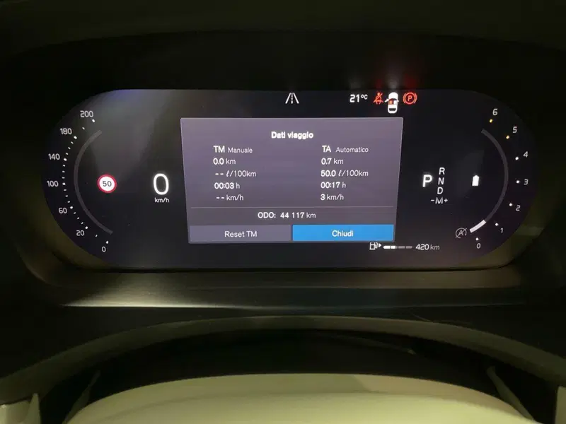 Volvo V60 Cross Country usata a Macerata (9)