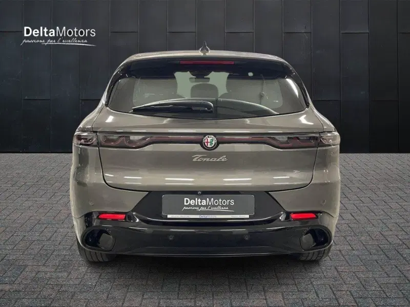 Alfa Romeo Tonale usata a Ancona (3)