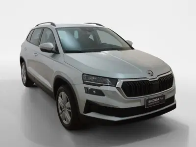 Skoda Karoq 2.0 tdi Executive 150cv dsg del 2025 usata a Torino