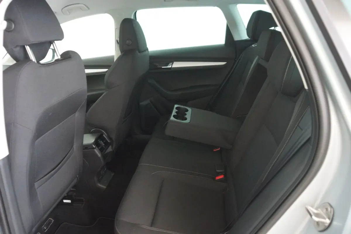 Skoda Karoq usata a Torino (8)