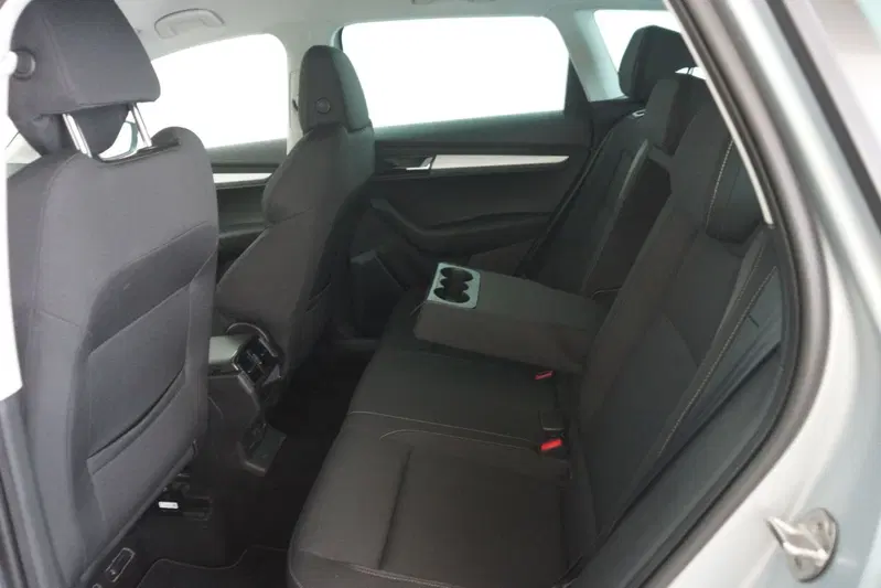 Skoda Karoq usata a Torino (8)