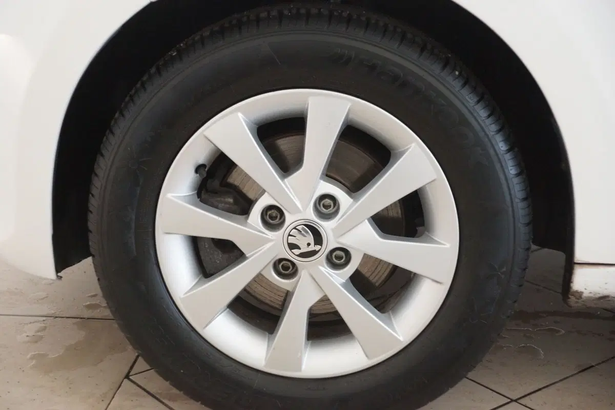 Skoda Citigo usata a Torino (17)