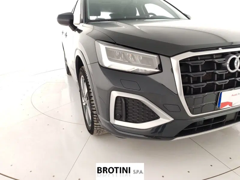 Audi Q2 usata a Massa-Carrara (5)