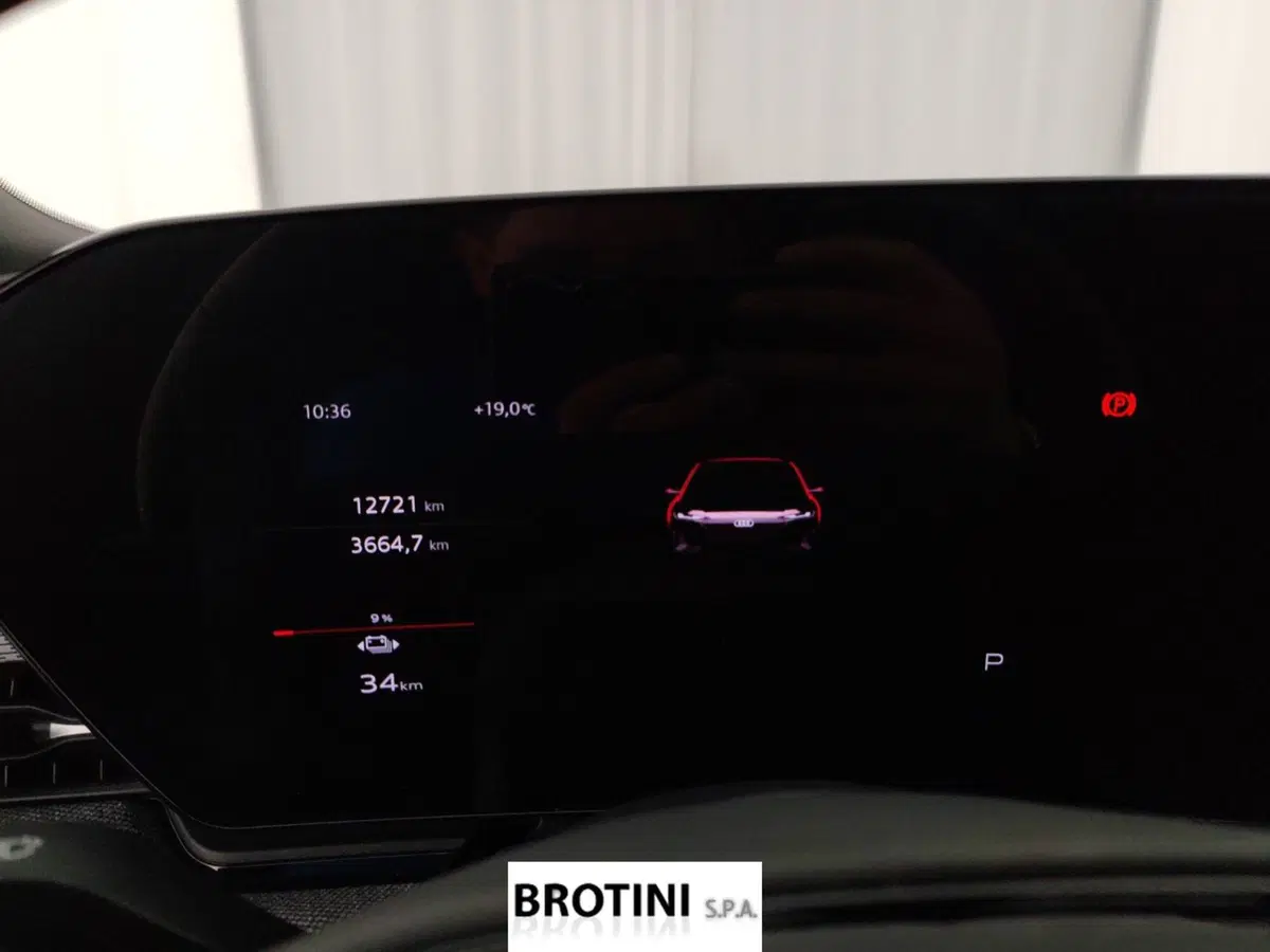 Audi A6 Sportback e-tron usata a Massa-Carrara (15)