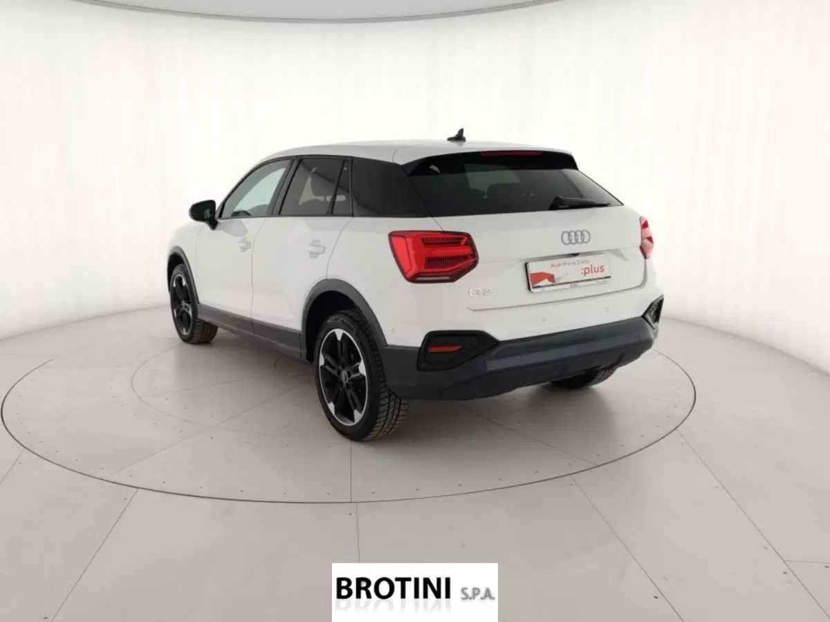 Audi Q2 usata a Massa-Carrara (2)