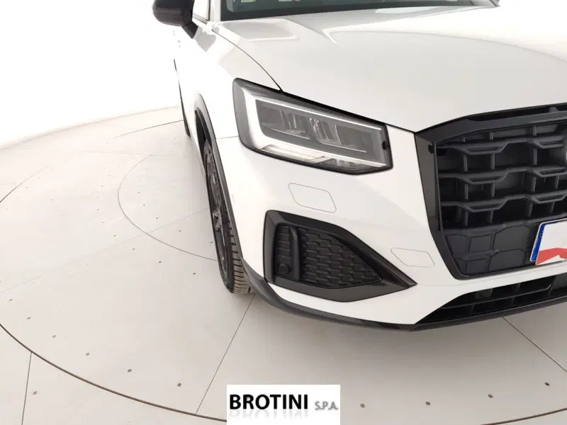 Audi Q2 usata a Massa-Carrara (5)