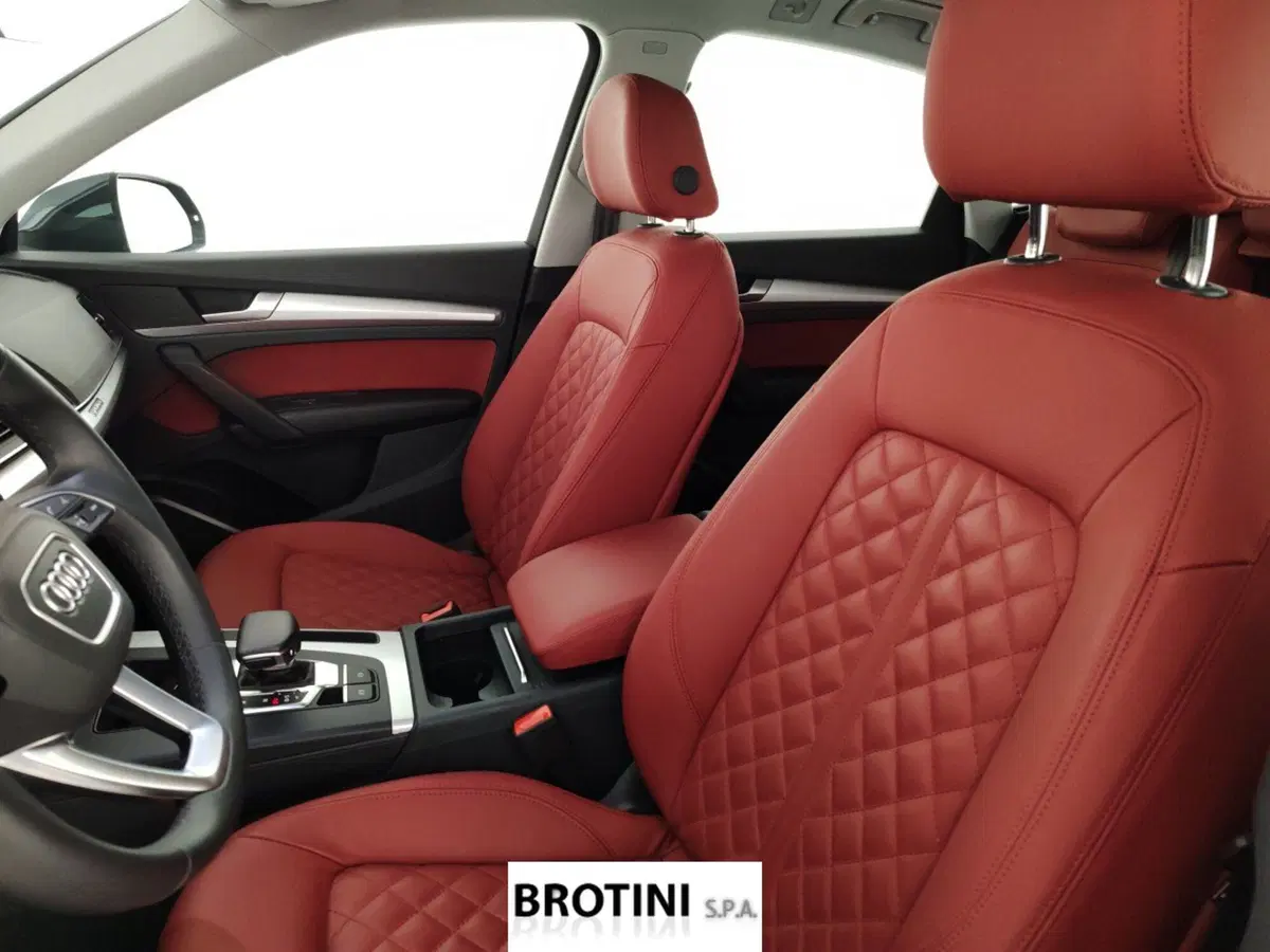 Audi Q4 Sportback usata a Massa-Carrara (10)